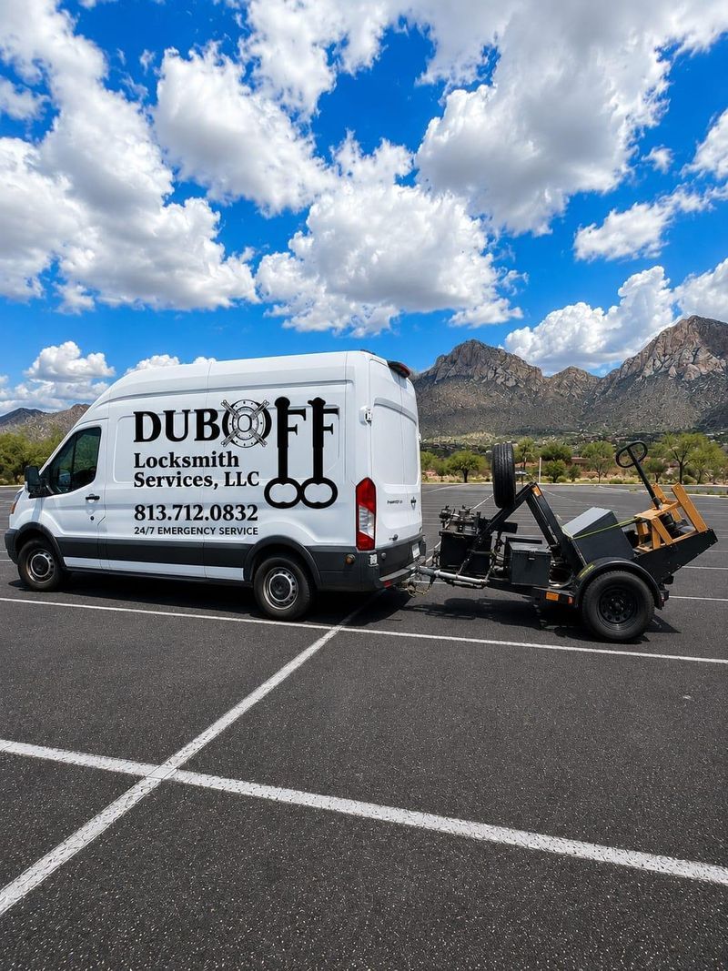 Duboff Locksmith Services van with safe-moving trailer in Arizona